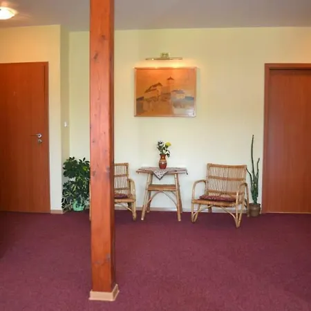 U Rozhovoru Homestay *